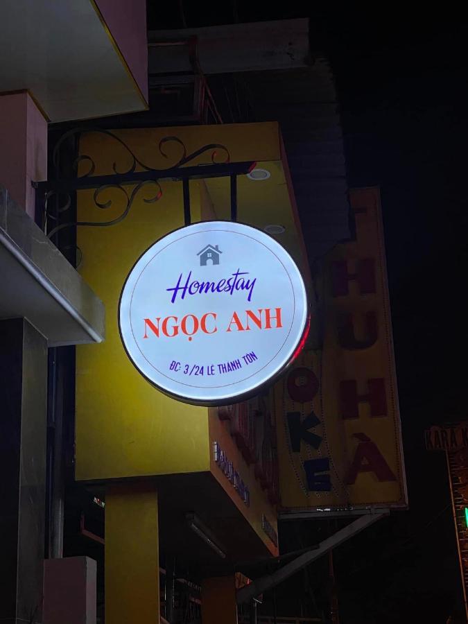 Ngoc Anh Homestay Thon Kim Long Zewnętrze zdjęcie